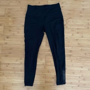Beyond Yoga ankle zip leggings